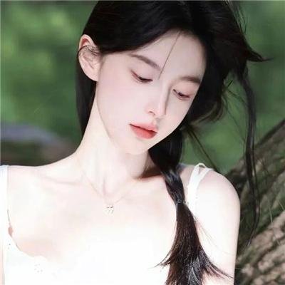 龙月